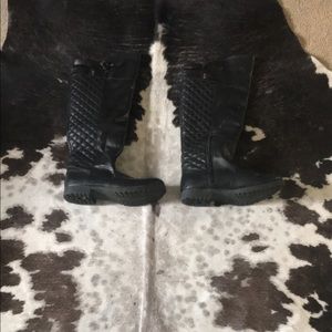 Quilted Black Boots
